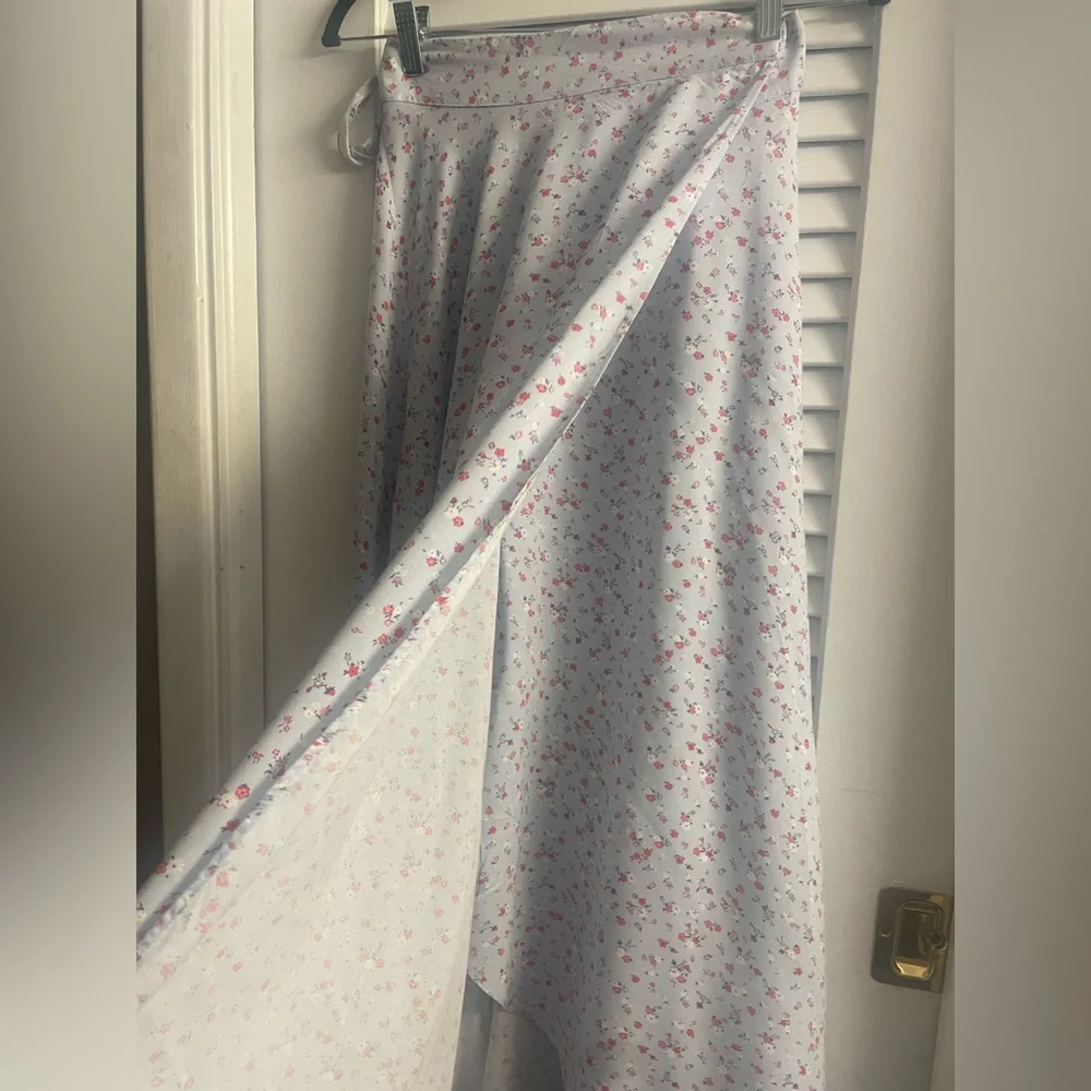 Denim & Supply Ralph Lauren Size small full wrap maxi skirt.Light weight & flowy - Picture 3 of 12